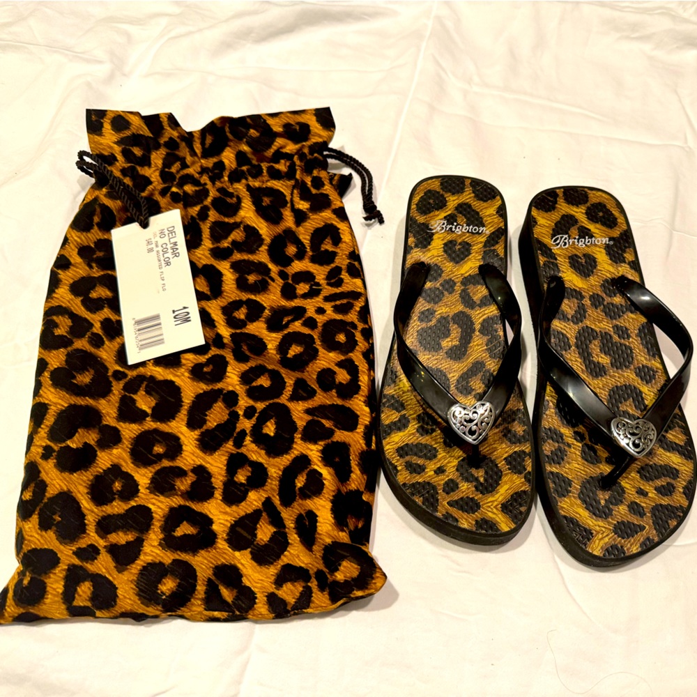 Brighton flip flops, size 10, leopard